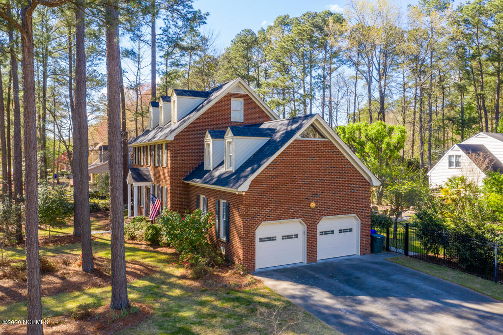 400 Cedarhurst Road Greenville, NC 27834 - Photo 12 of 51 400 Cedarhurst Rd-12