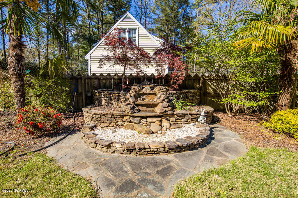 400 Cedarhurst Rd-6