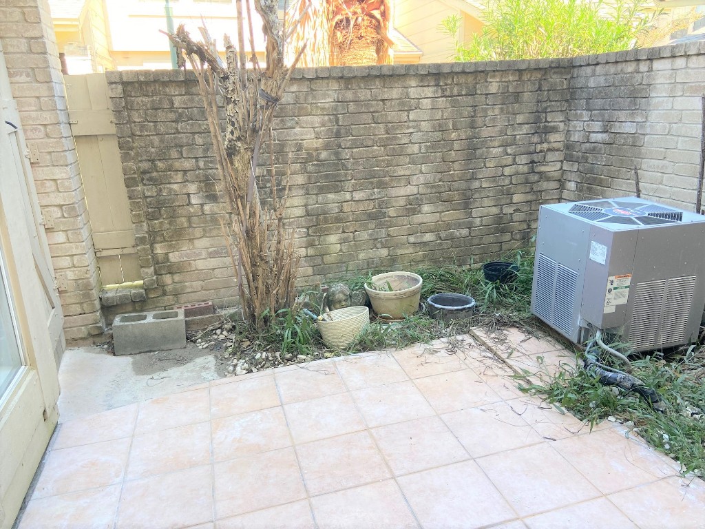 13014 Leader Street, Unit 936 Houston, TX 77072 - Photo 22 of 23