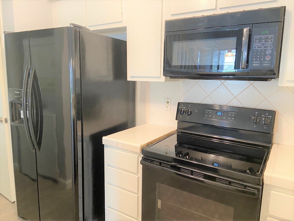 13014 Leader Street, Unit 936 Houston, TX 77072 - Photo 7 of 23