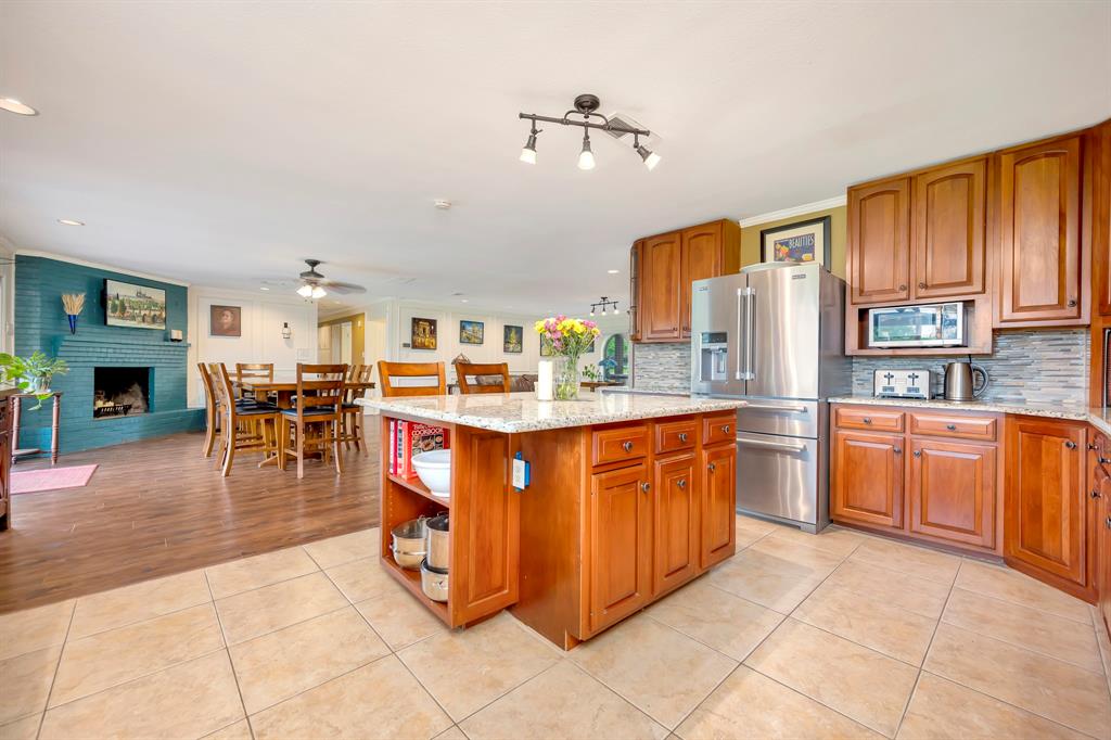 26 Rancho Drive Fort Worth, TX 76244 - Photo 13 of 40