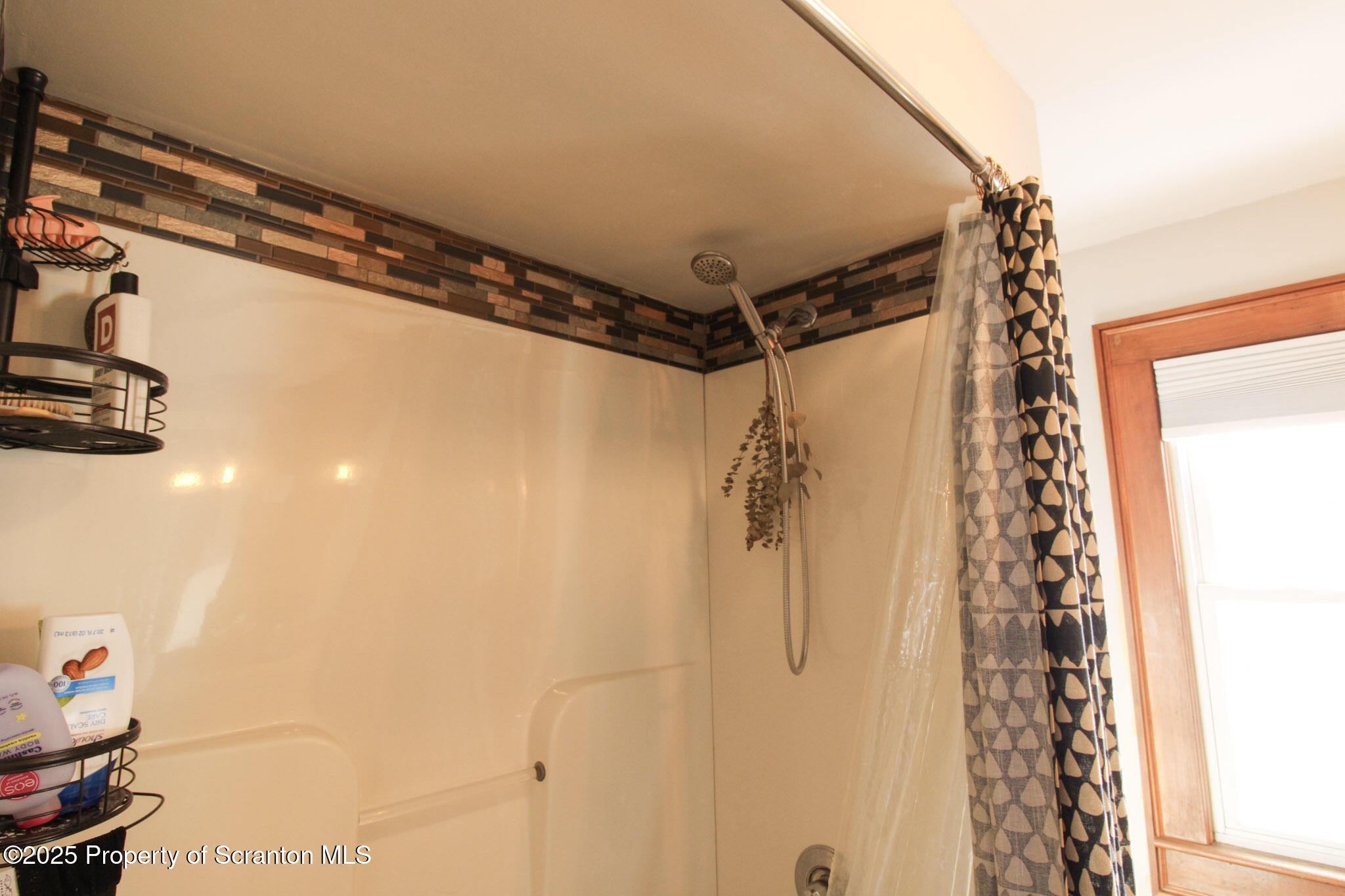 316 Bridge Street Blakely, PA 18452 - Photo 25 of 39 a bathroom with a shower