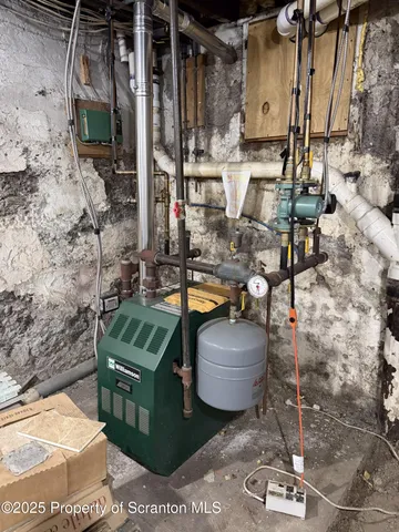 $249,500 | 316 Bridge Street, Blakely, PA 18452