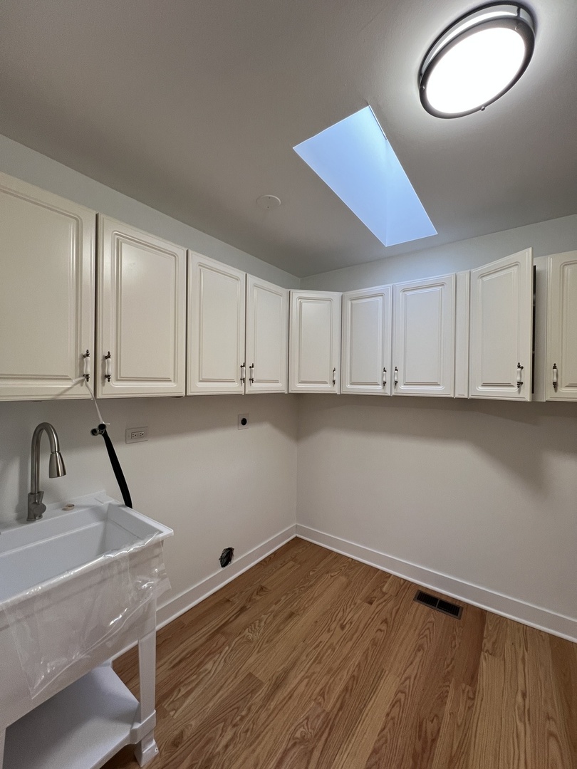 1545 Winnetka Road, Unit 1545 Glenview, IL 60025 - Photo 16 of 27