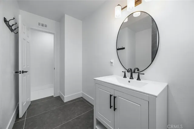 $999,999 | 230 South Camellia Street, Anaheim, CA 92804