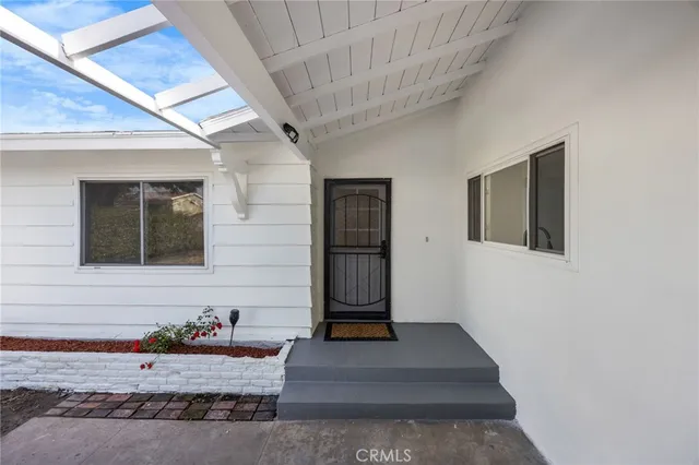 $999,999 | 230 South Camellia Street, Anaheim, CA 92804