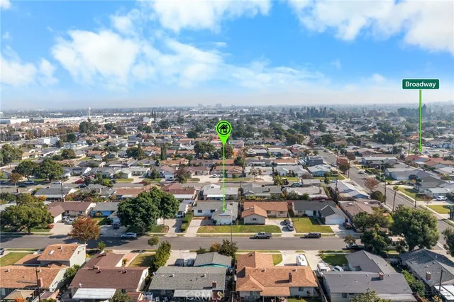 $999,999 | 230 South Camellia Street, Anaheim, CA 92804