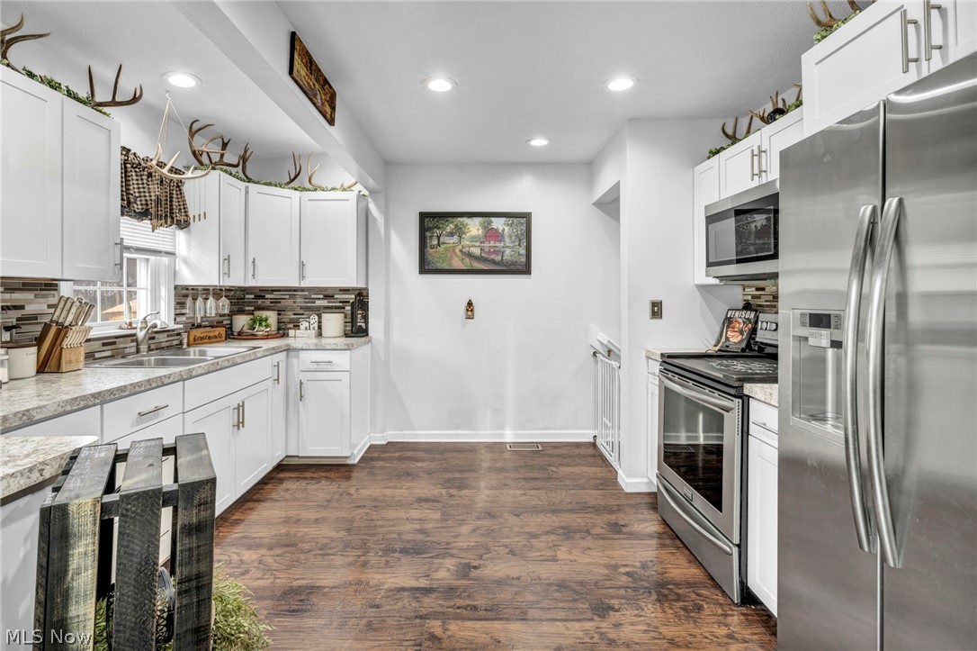 1412 Redbush Road Akron, OH 44320 - Photo 20 of 50 Gallery Image 20