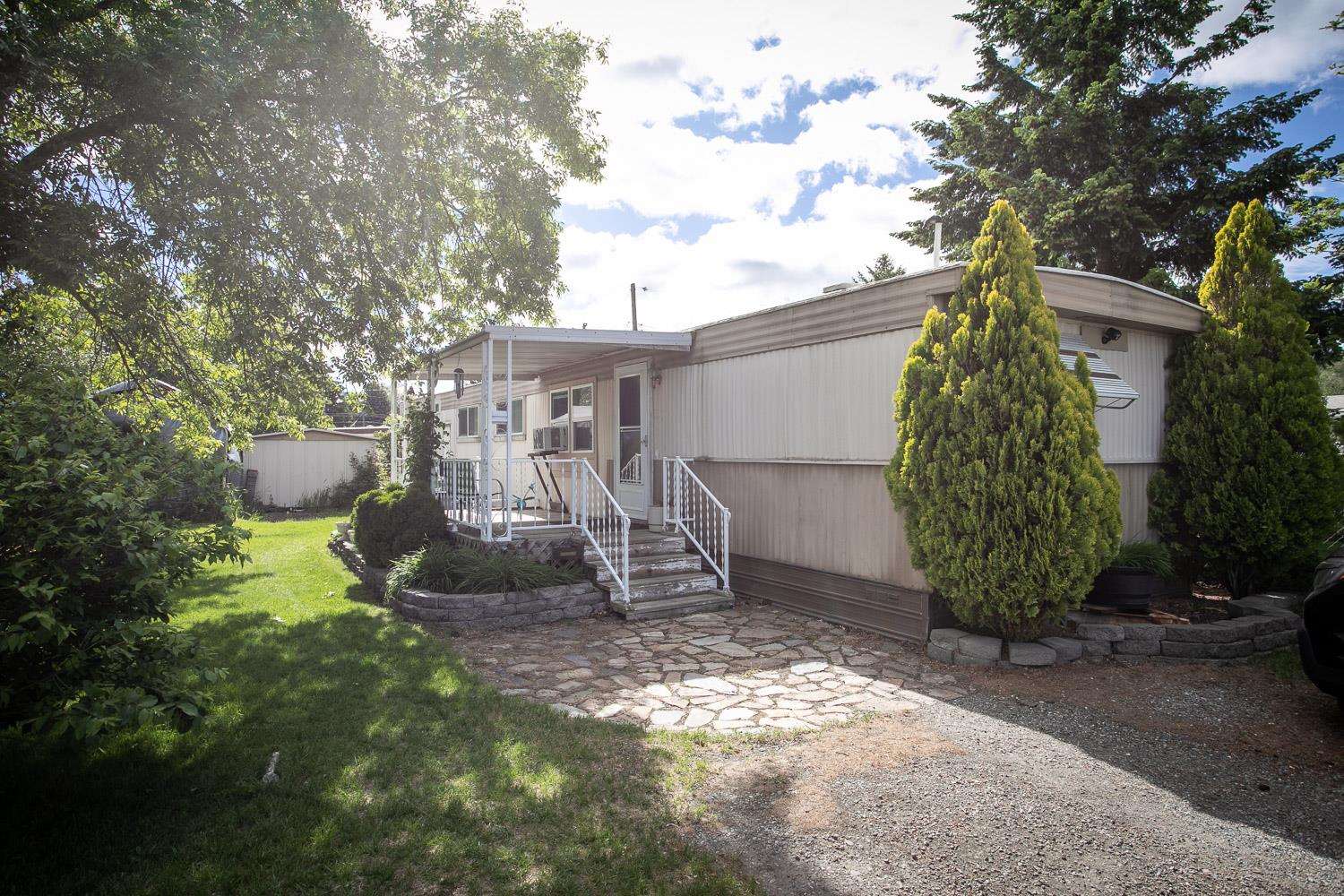 205 South Flora Road Greenacres, WA 99016 - Photo 1 of 12 Gallery Image 1