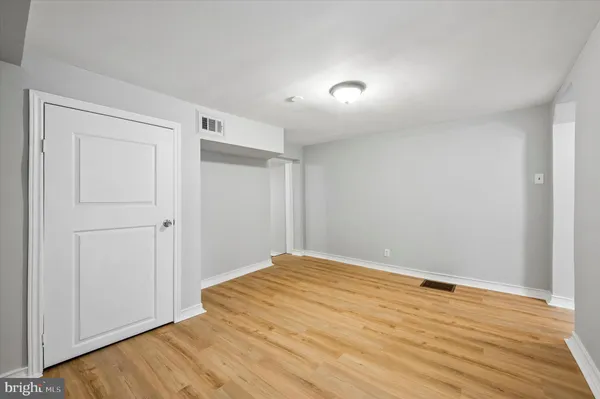 a view of empty room