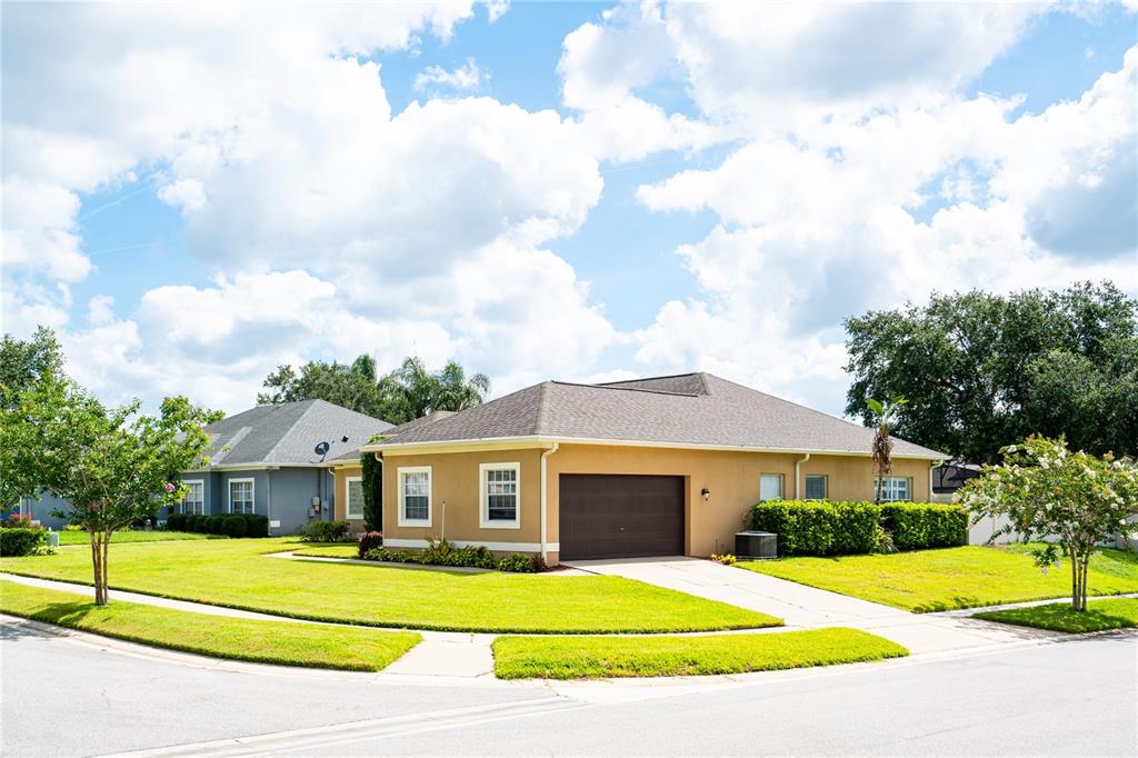 1643 Shonnora Drive Gotha, FL 34734 - Photo 5 of 52