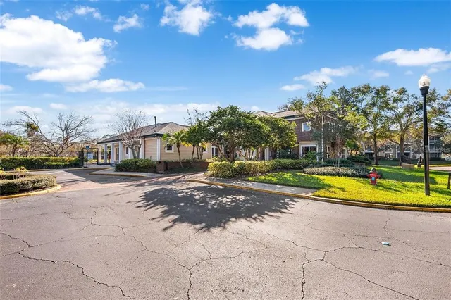 $1,575 | 10028 Strafford Oak Court, Unit 710, Tampa, FL 33624