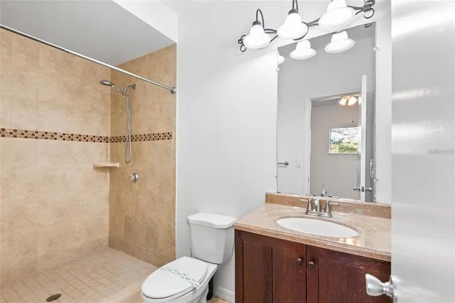 $1,575 | 10028 Strafford Oak Court, Unit 710, Tampa, FL 33624