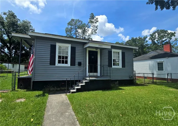 $2,400 | 309 East 58th Street, Savannah, GA 31405