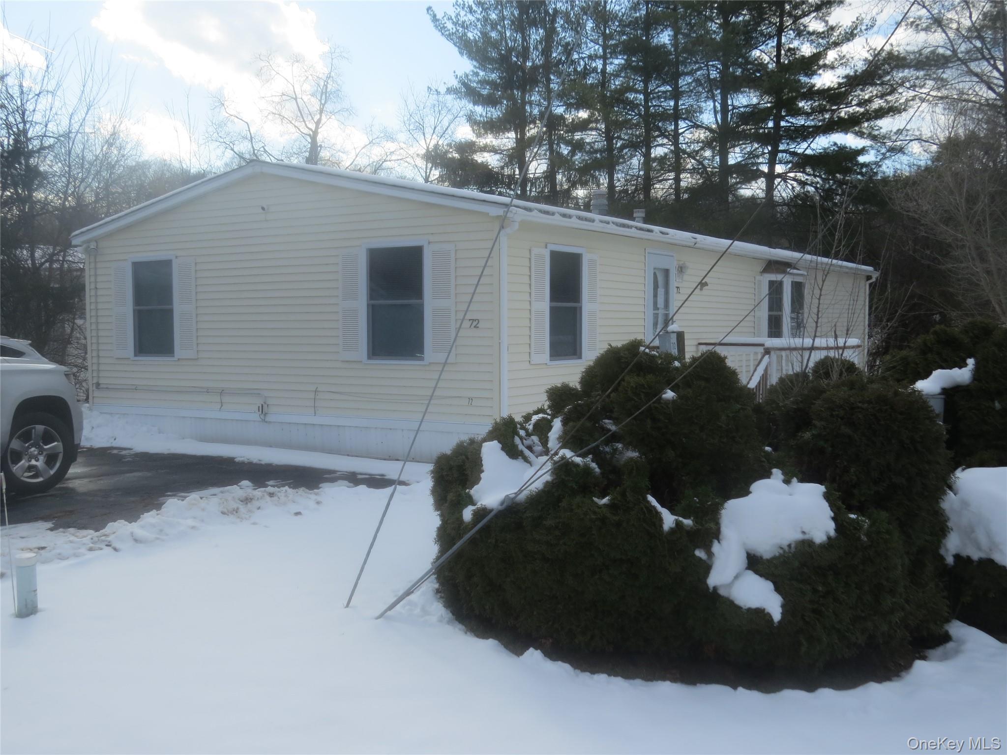 723 Beekman Road, Unit 72 Hopewell Junction, NY 12533 - Photo 2 of 23