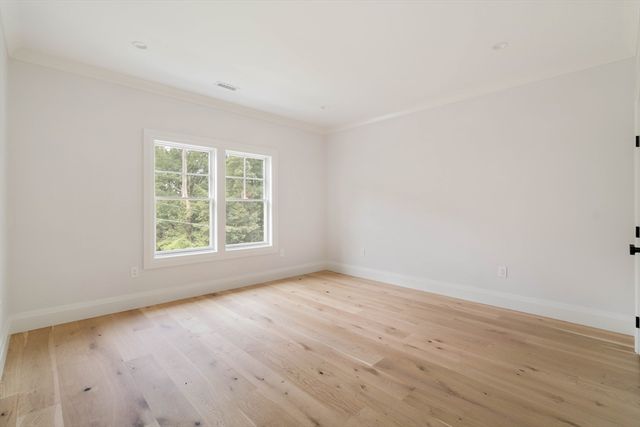 $3,750,000 | 10 Bird Hill Avenue, Wellesley, MA 02481