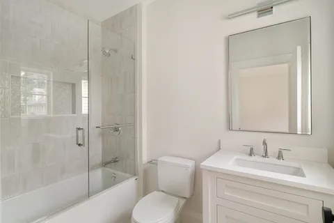 $3,895,000 | 10 Bird Hill Avenue, Wellesley, MA 02481