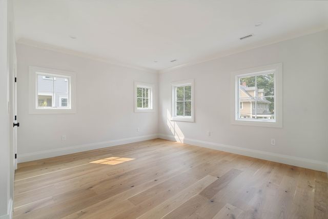 $3,750,000 | 10 Bird Hill Avenue, Wellesley, MA 02481