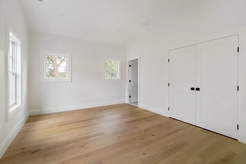 $3,895,000 | 10 Bird Hill Avenue, Wellesley, MA 02481