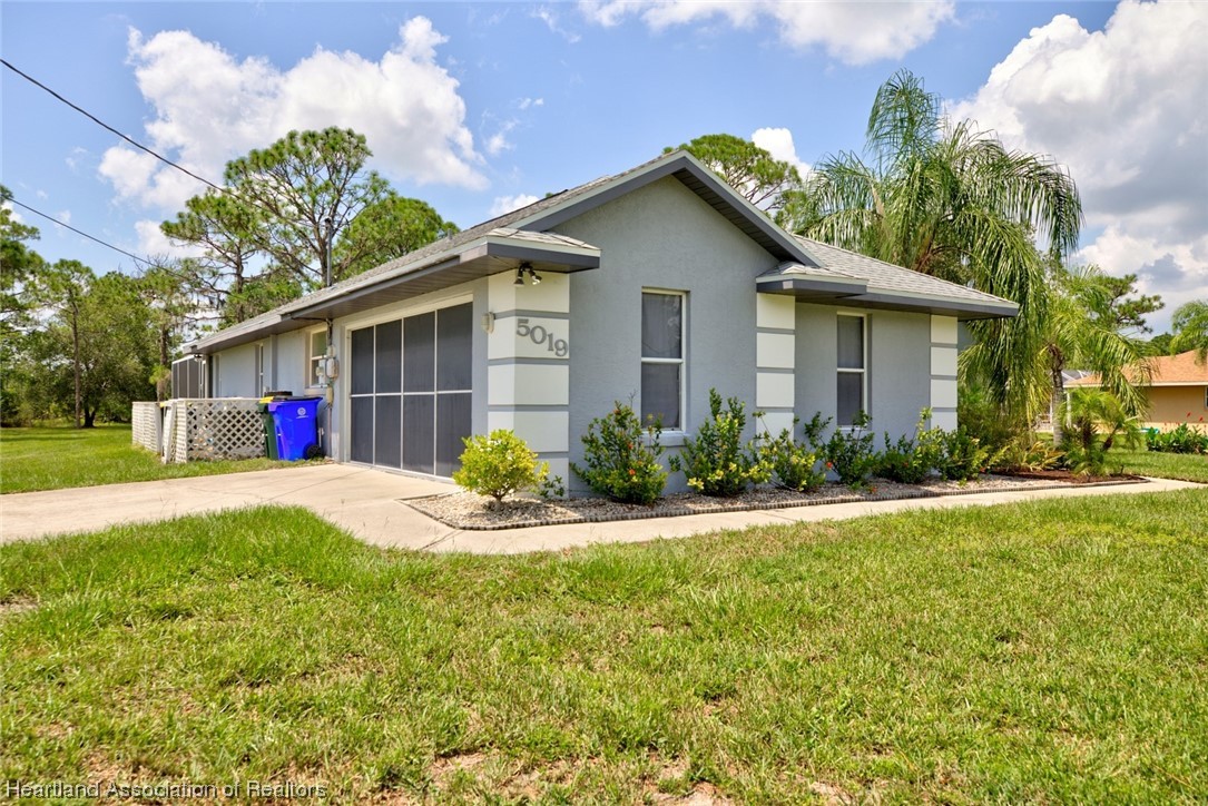 5019 Lime Road Sebring, FL 33875 - Photo 5 of 46 Gallery Image 5
