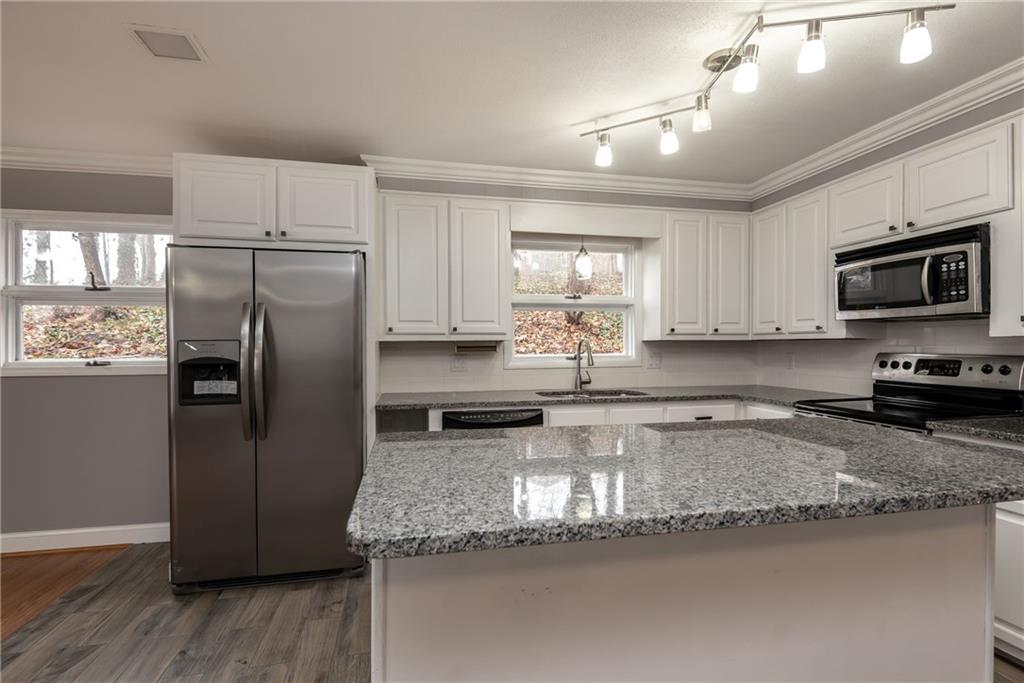 181 Joe Teague Road Hickory, NC 28601 - Photo 12 of 36 Gallery Image 12