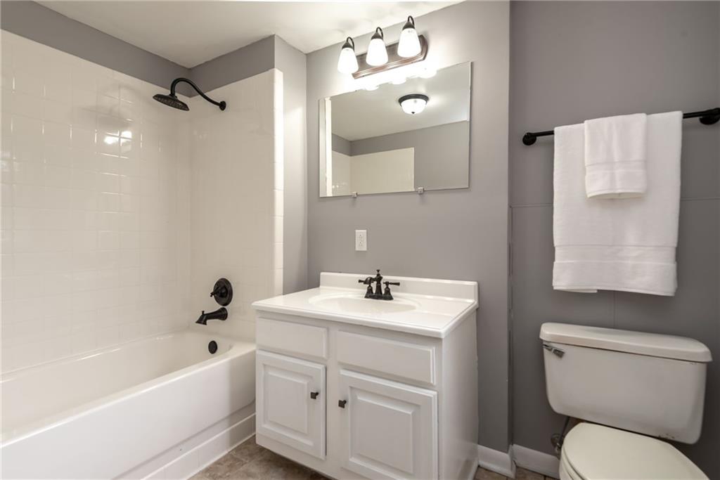 181 Joe Teague Road Hickory, NC 28601 - Photo 33 of 36 Gallery Image 33