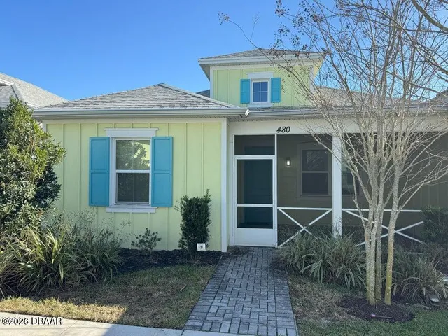 $2,600 | 480 Land Shark Boulevard, Daytona Beach, FL 32124