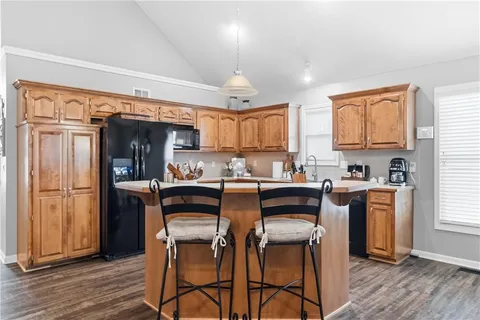 $390,000 | 9820 North Smalley Avenue, Kansas City, MO 64157