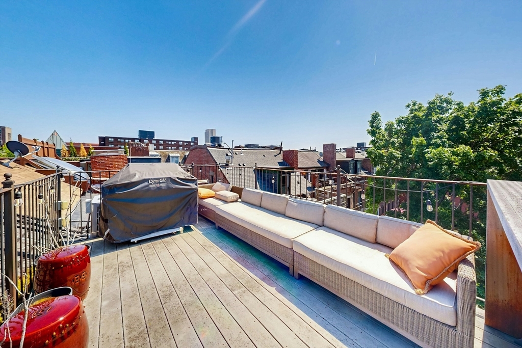 38 Worcester Street, Unit 3 Boston, MA 02118 - Photo 18 of 24 a view of a terrace with couches