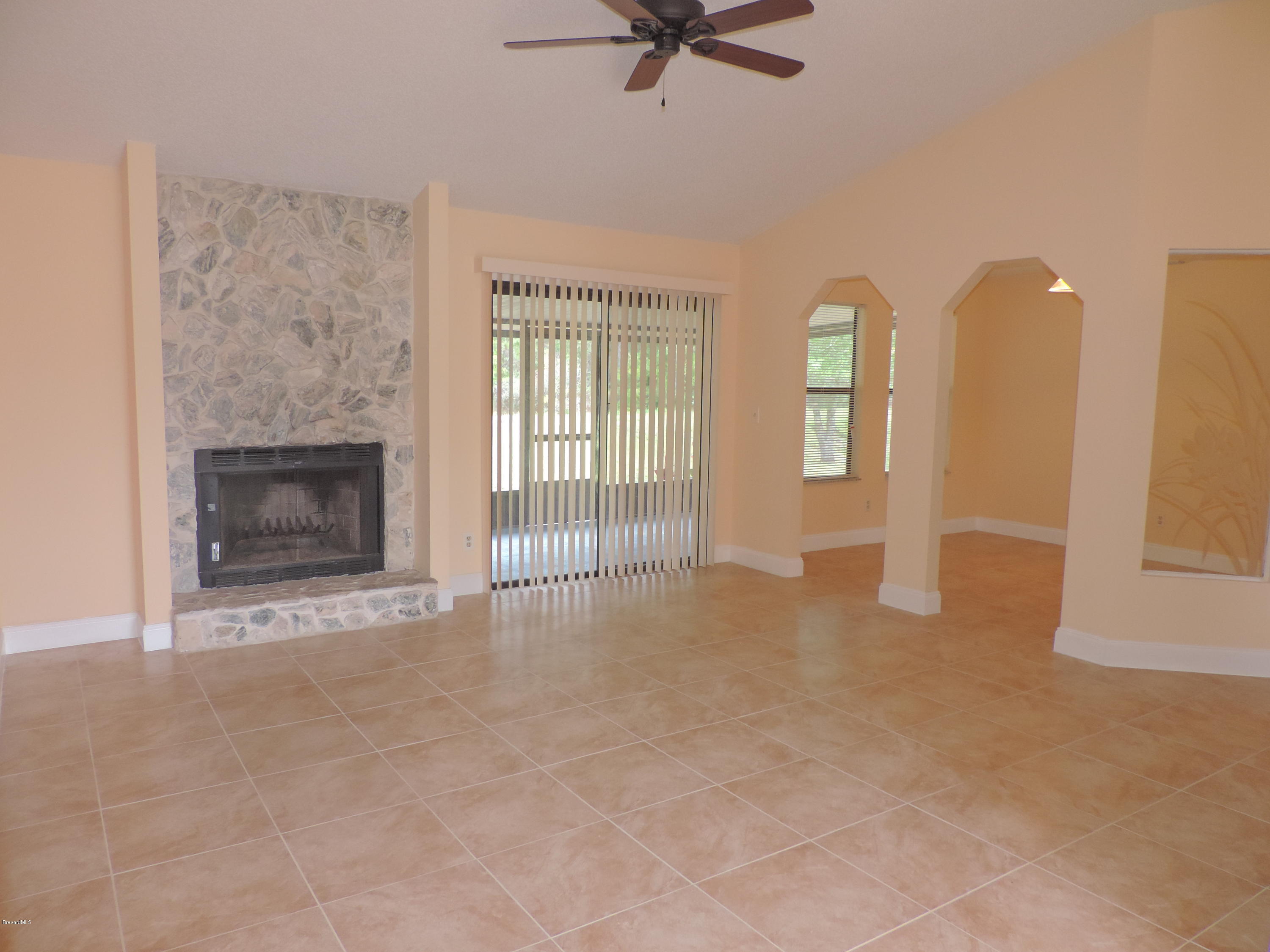 757 Furth Road Northwest Palm Bay, FL 32907 - Photo 7 of 46 DSCN8206