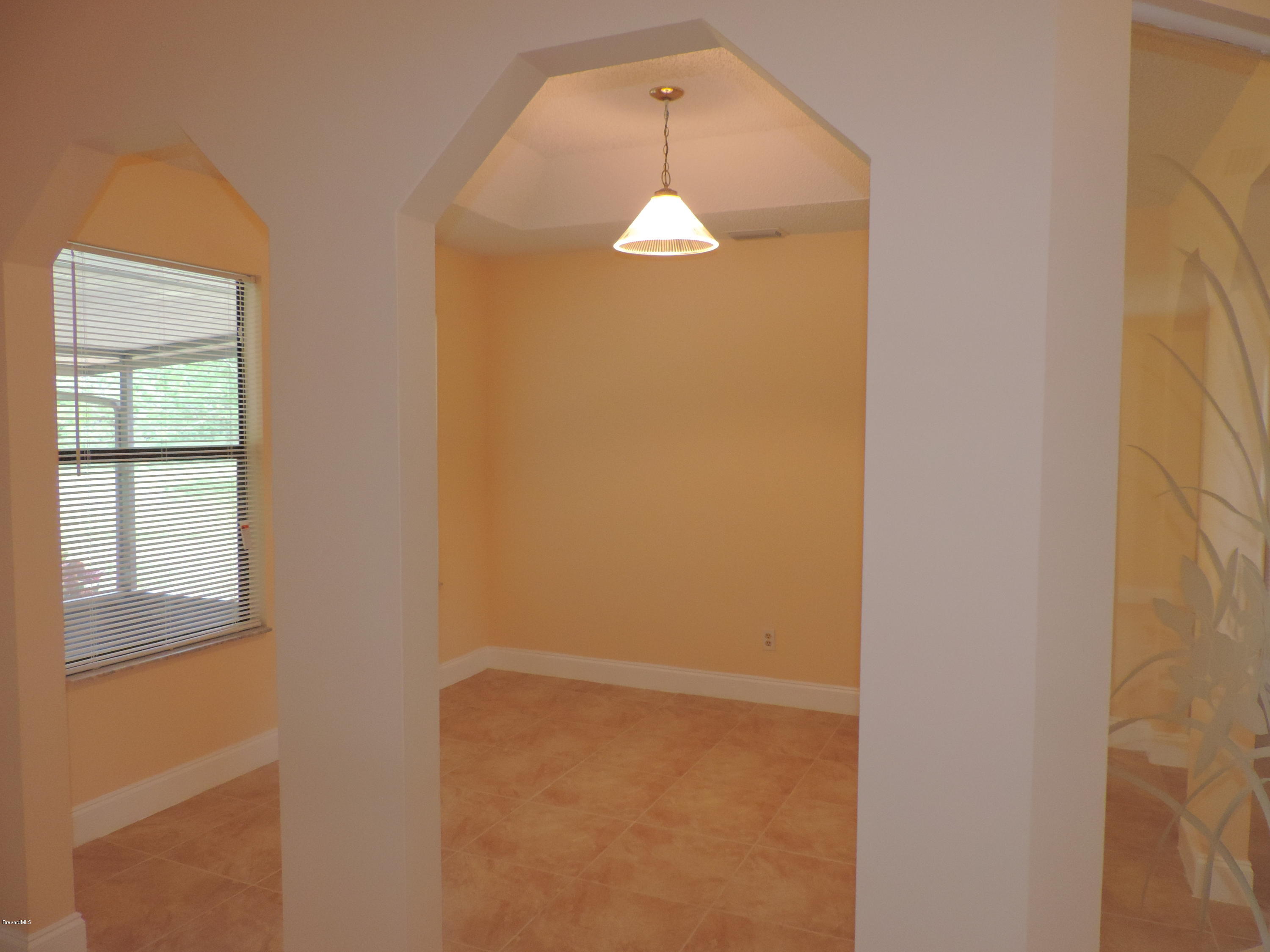 757 Furth Road Northwest Palm Bay, FL 32907 - Photo 9 of 46 DSCN8212