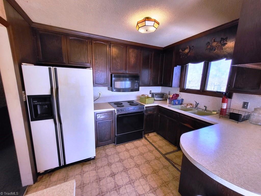 6728 High Rock Road Browns Summit, NC 27214 - Photo 13 of 50 Gallery Image 13
