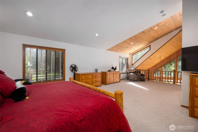 $899,900 | 37914 Theo Lane, Concrete, WA 98237