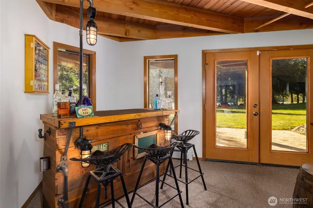 $899,900 | 37914 Theo Lane, Concrete, WA 98237