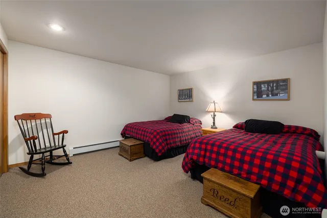 $899,900 | 37914 Theo Lane, Concrete, WA 98237