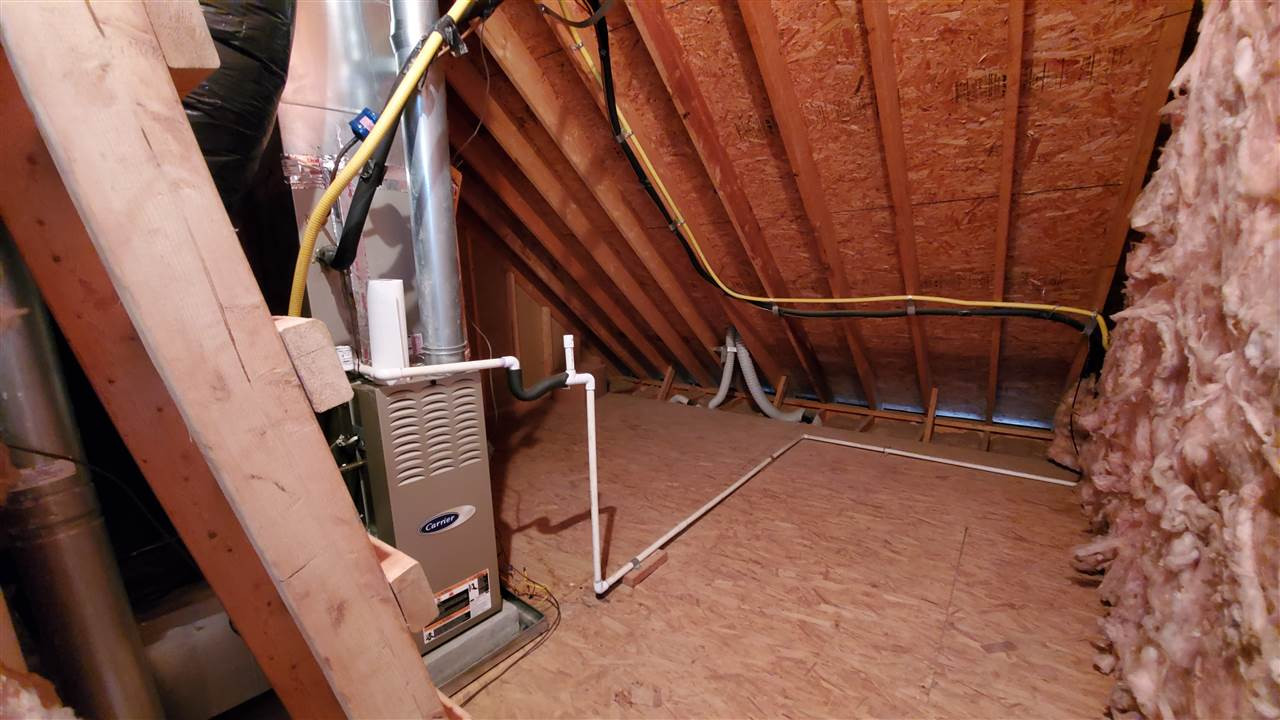 8717 Paddle Wheel Drive Raleigh, NC 27615 - Photo 19 of 30 Walk-In Storage - 2nd Floor Hallway