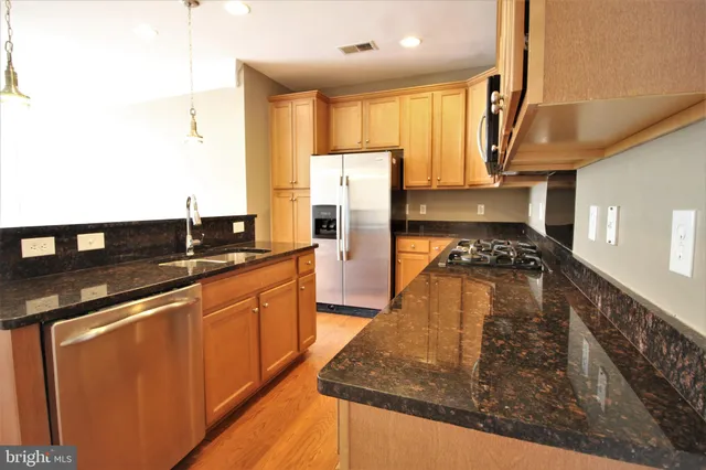 $2,728 | 2382 Brookmoor Lane, Woodbridge, VA 22191