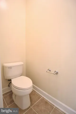 $2,728 | 2382 Brookmoor Lane, Woodbridge, VA 22191