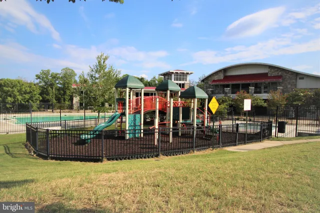 $2,728 | 2382 Brookmoor Lane, Woodbridge, VA 22191