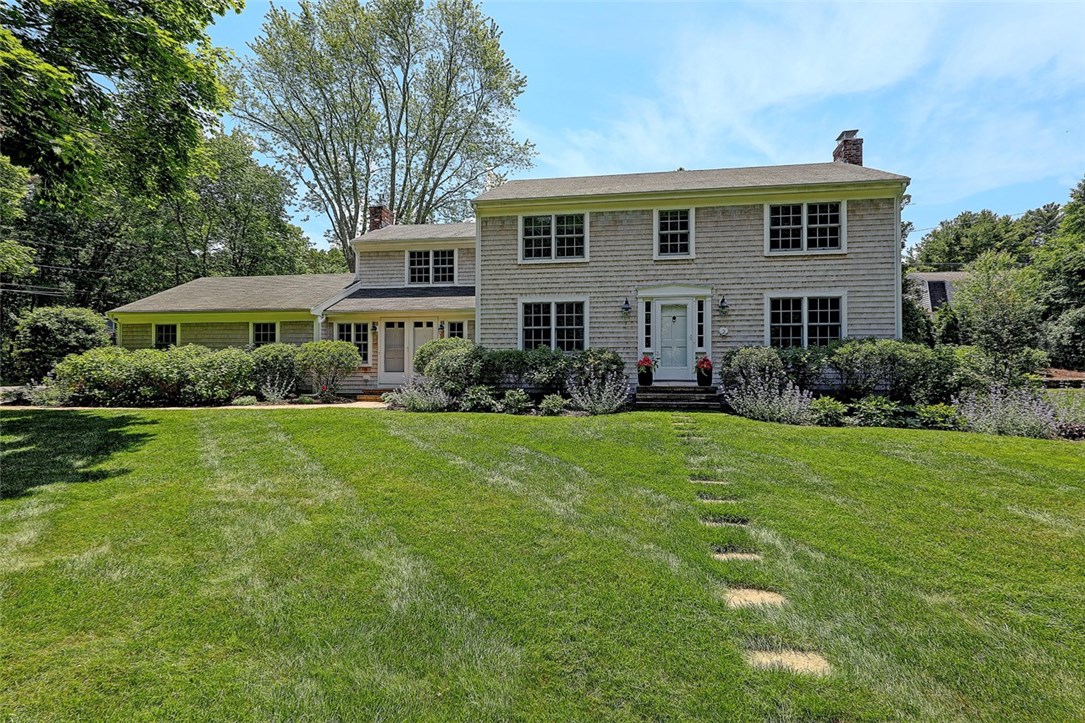 2 Overlook Road Barrington, RI 02806 - Photo 1 of 45