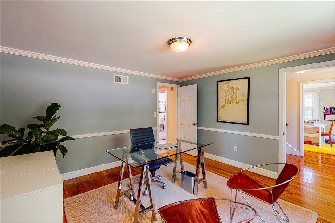 2 Overlook Road Barrington, RI 02806 - Photo 16 of 45