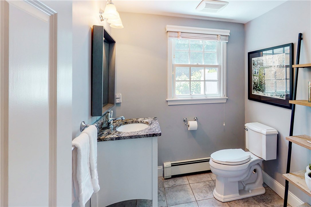 2 Overlook Road Barrington, RI 02806 - Photo 17 of 45