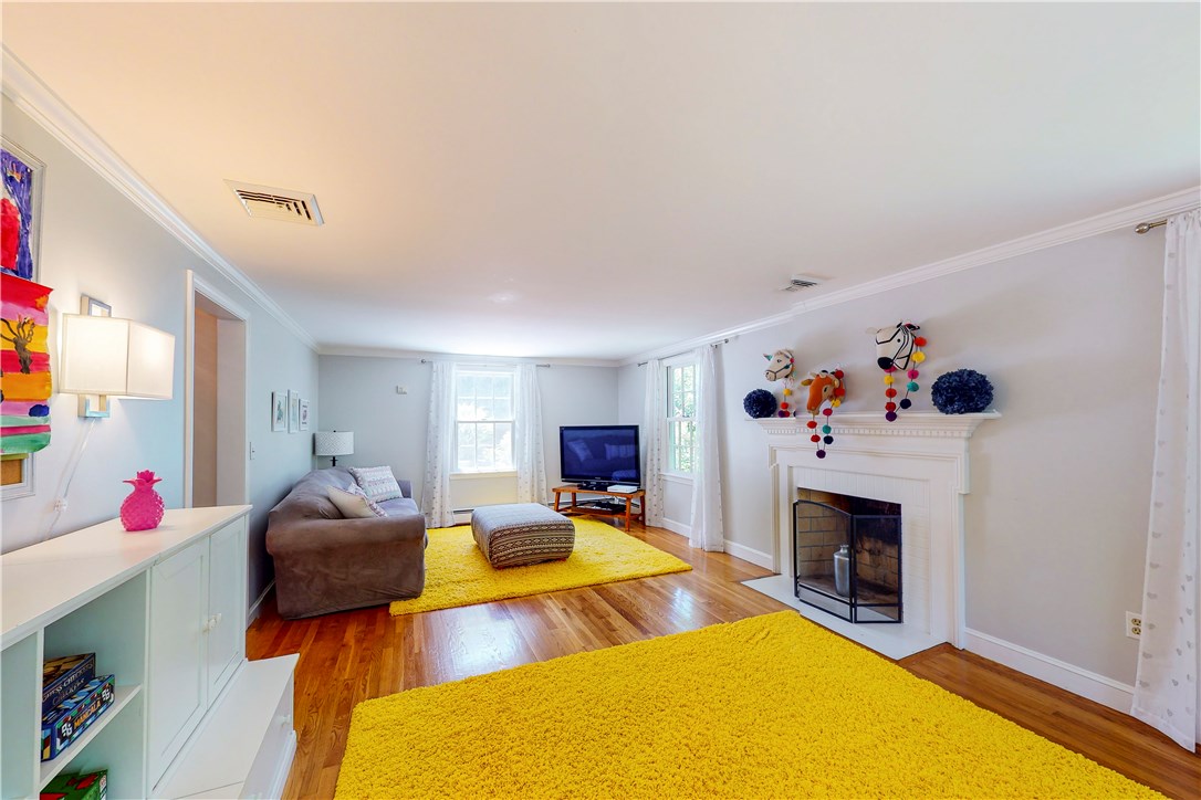 2 Overlook Road Barrington, RI 02806 - Photo 18 of 45