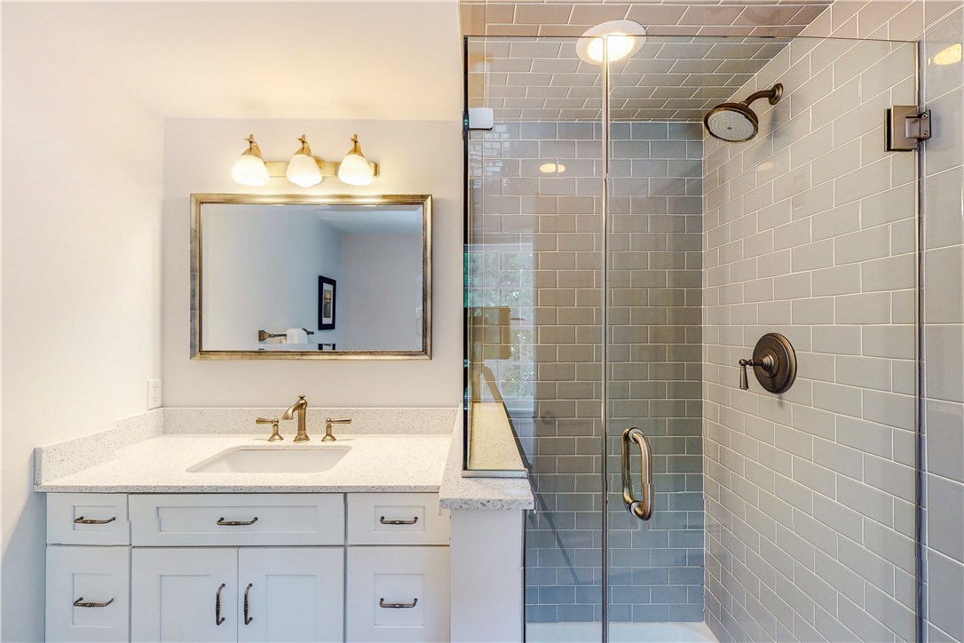 2 Overlook Road Barrington, RI 02806 - Photo 26 of 45