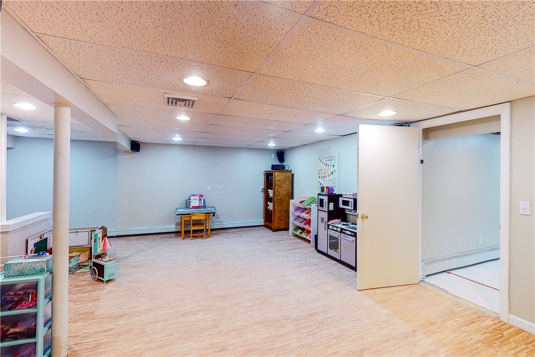 2 Overlook Road Barrington, RI 02806 - Photo 39 of 45