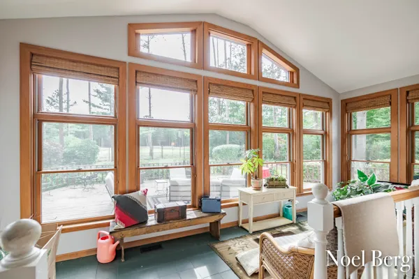 $724,900 | 17218 Timber Dunes Drive, Grand Haven, MI 49417