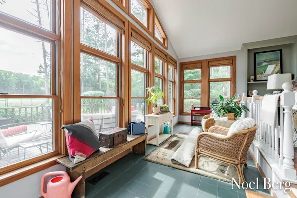 $724,900 | 17218 Timber Dunes Drive, Grand Haven, MI 49417