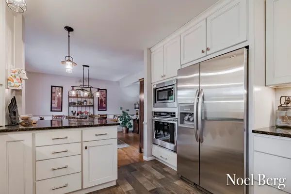 $724,900 | 17218 Timber Dunes Drive, Grand Haven, MI 49417