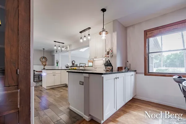 $724,900 | 17218 Timber Dunes Drive, Grand Haven, MI 49417