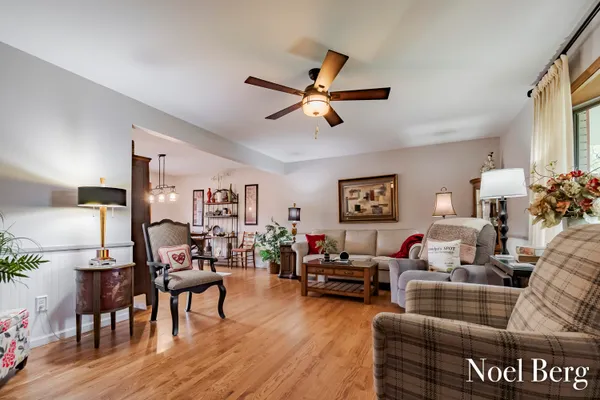 $724,900 | 17218 Timber Dunes Drive, Grand Haven, MI 49417